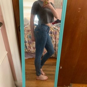 American Eagle blue jeans